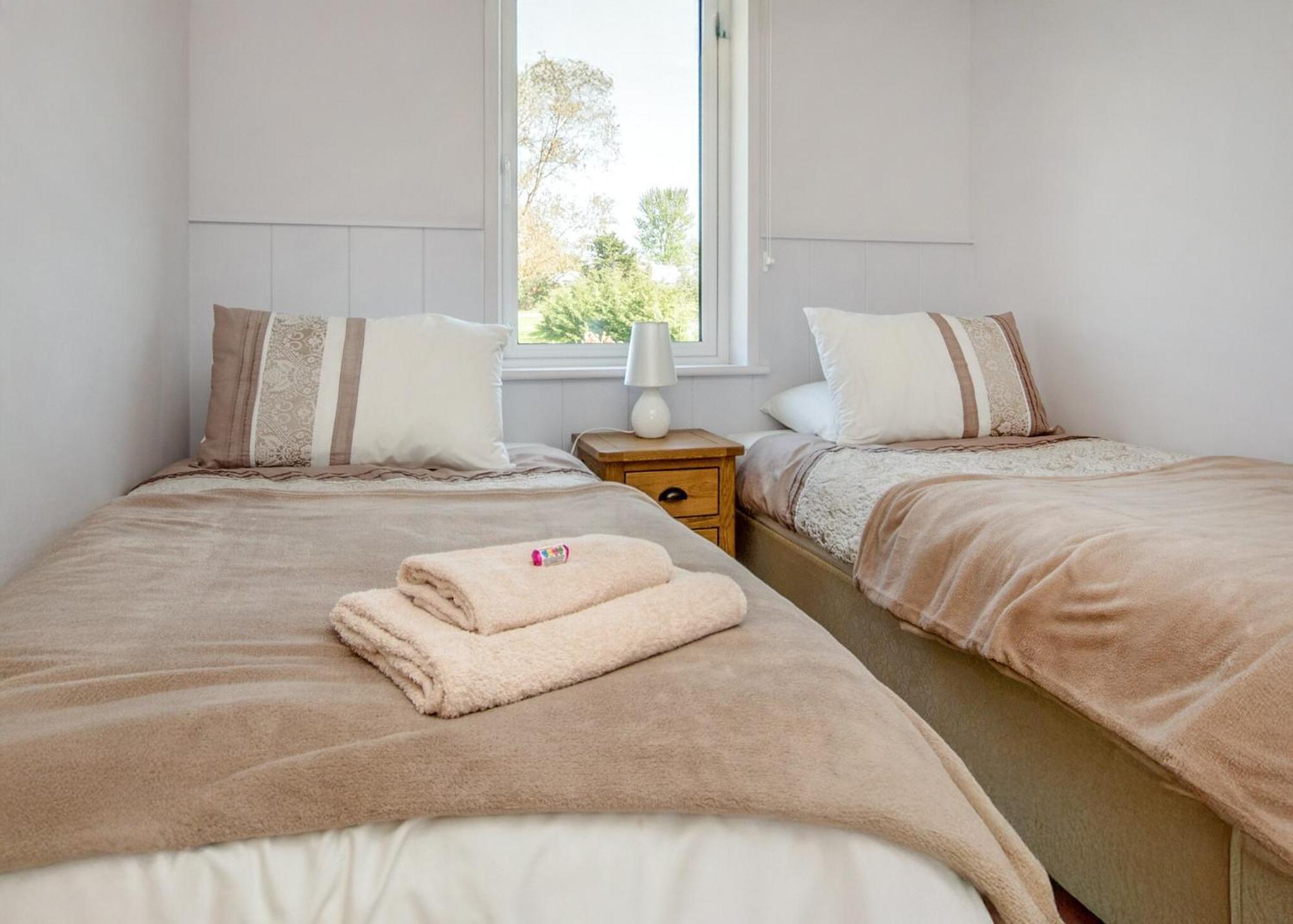 Hawthorn Glen Lodges Downham Market Chambre photo